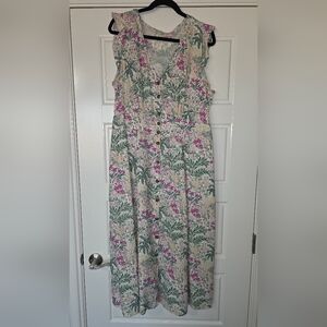NWOT Beautiful Spring/Summer Floral Dress Size XL